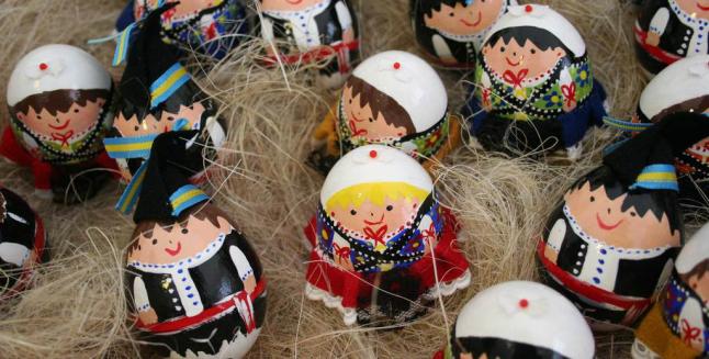 Fiesta de los Huevos Pintos: tradición asturiana que celebra la gastronomía y el folclore